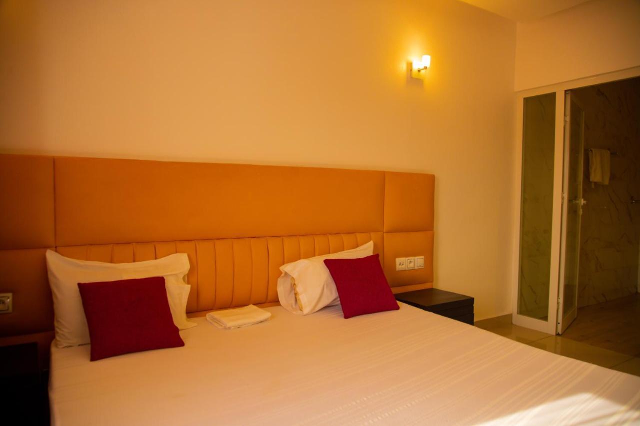 Appartement IMOLEASE HUBERT Sainte Rita à Cotonou Extérieur photo