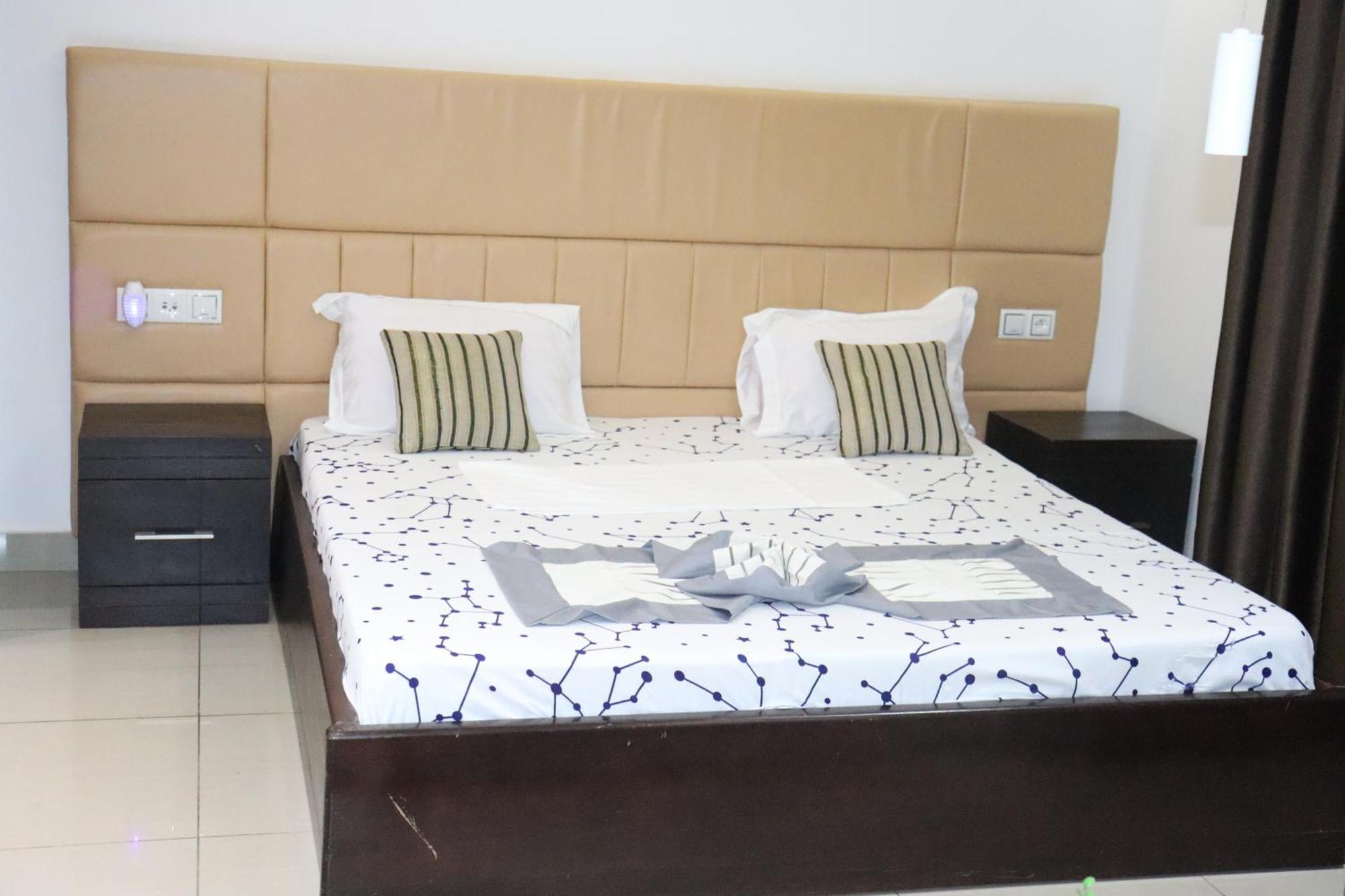 Appartement IMOLEASE HUBERT Sainte Rita à Cotonou Extérieur photo