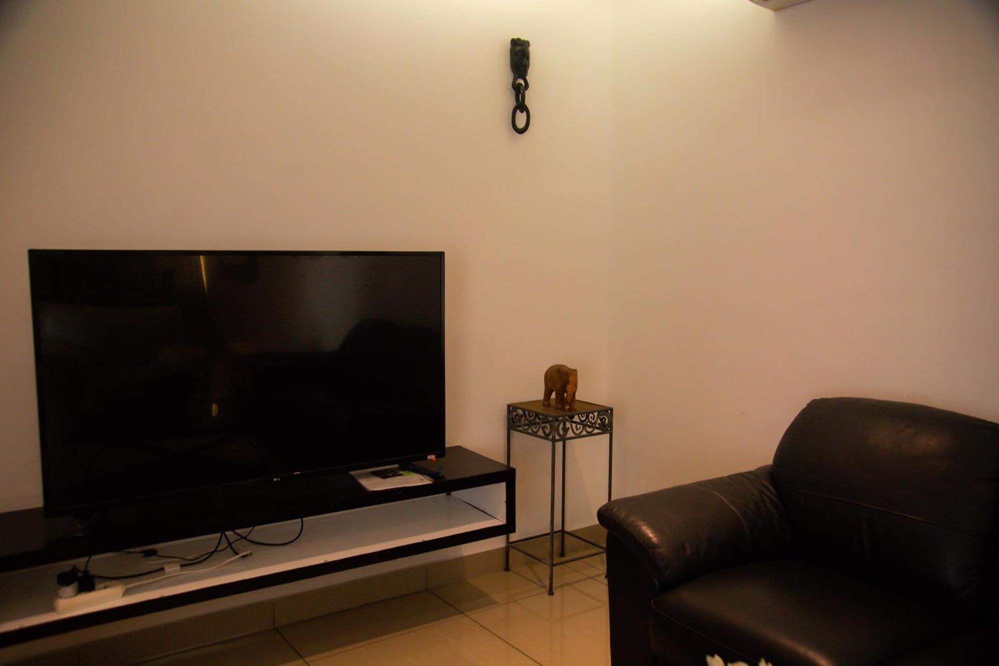 Appartement IMOLEASE HUBERT Sainte Rita à Cotonou Extérieur photo