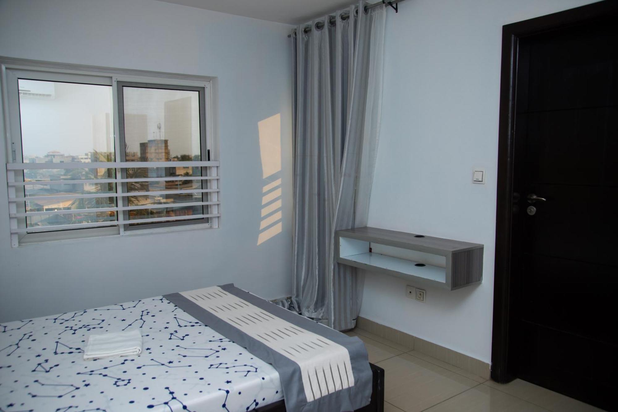 Appartement IMOLEASE HUBERT Sainte Rita à Cotonou Extérieur photo