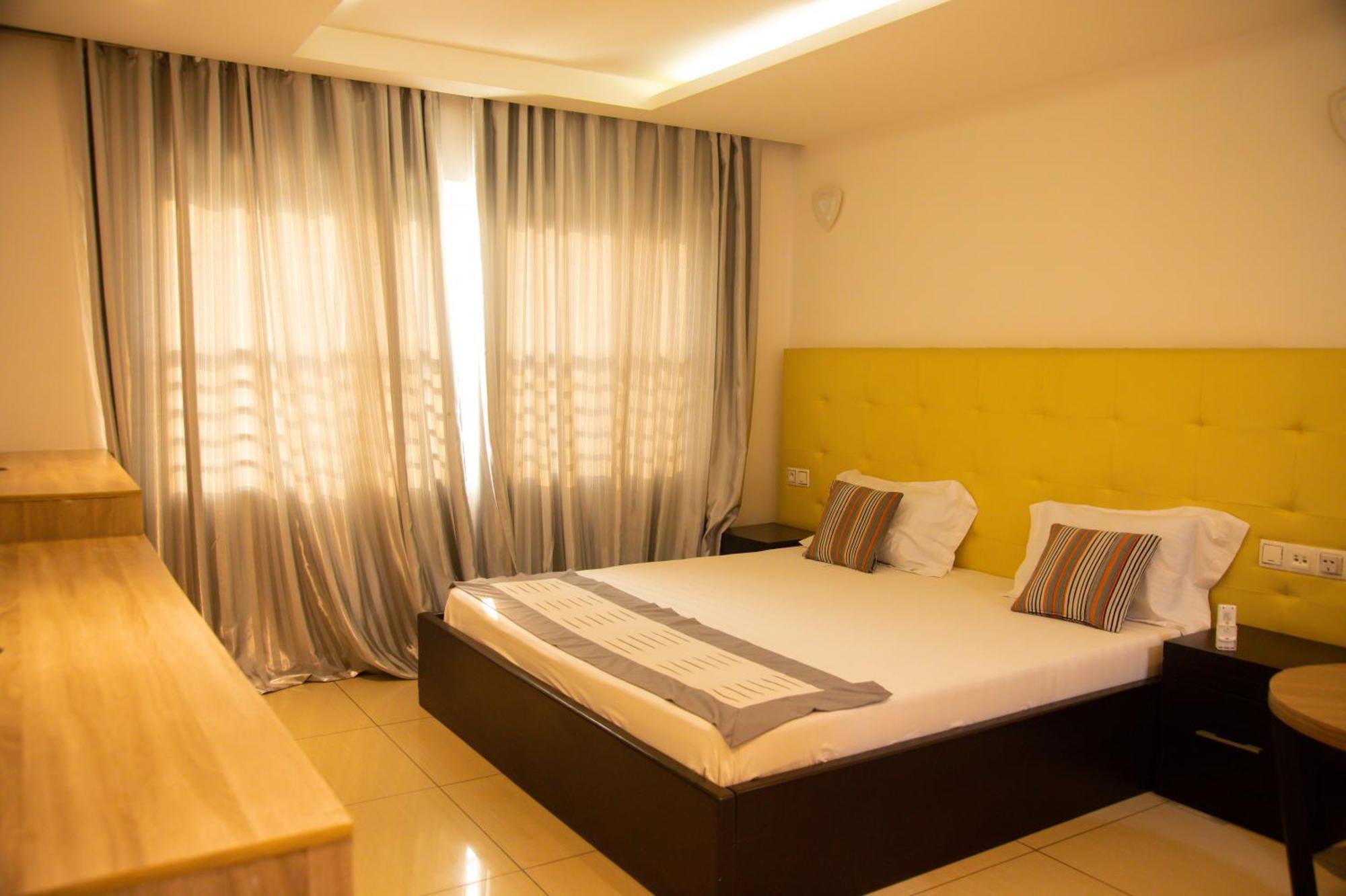 Appartement IMOLEASE HUBERT Sainte Rita à Cotonou Extérieur photo