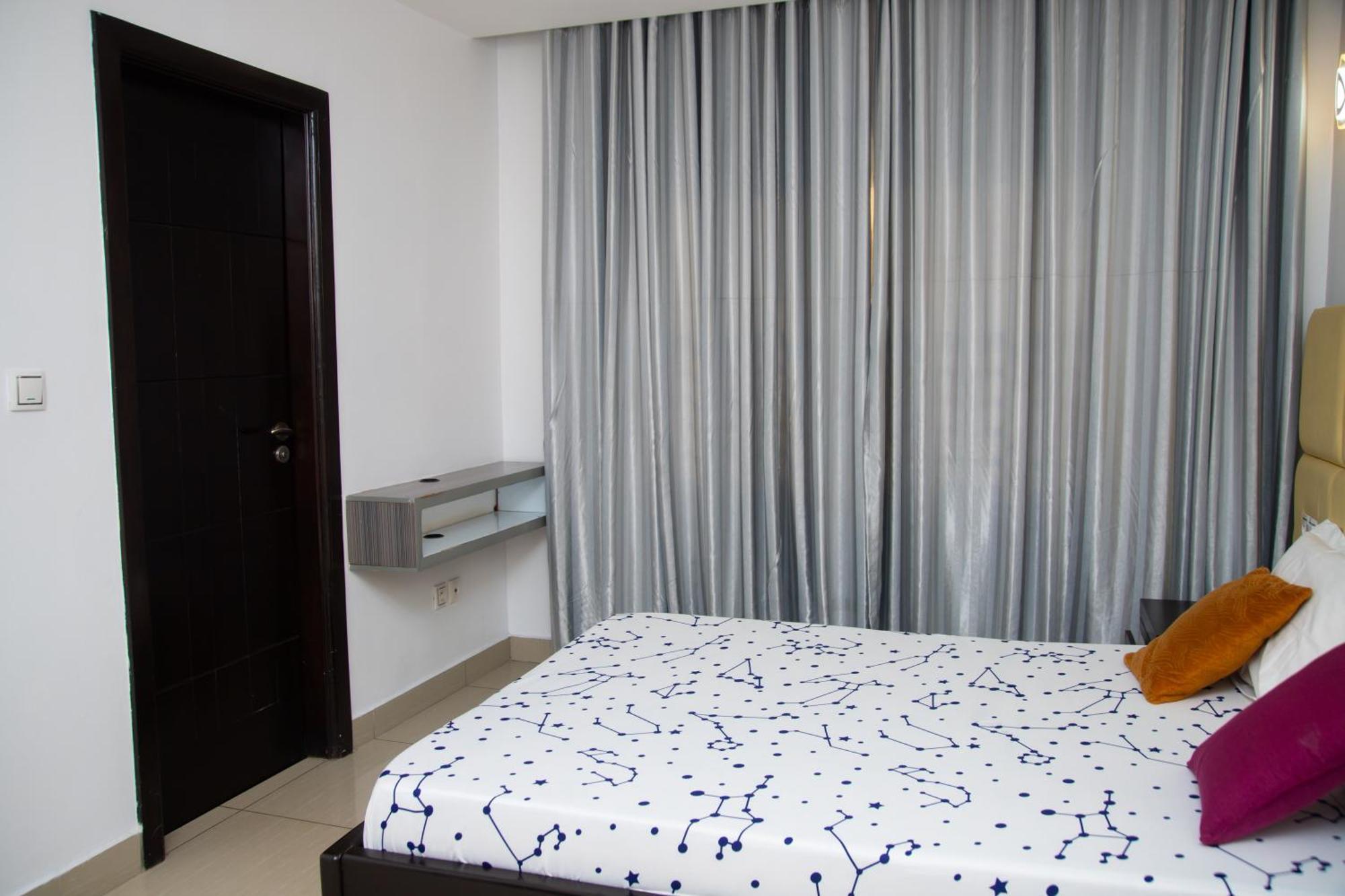 Appartement IMOLEASE HUBERT Sainte Rita à Cotonou Extérieur photo